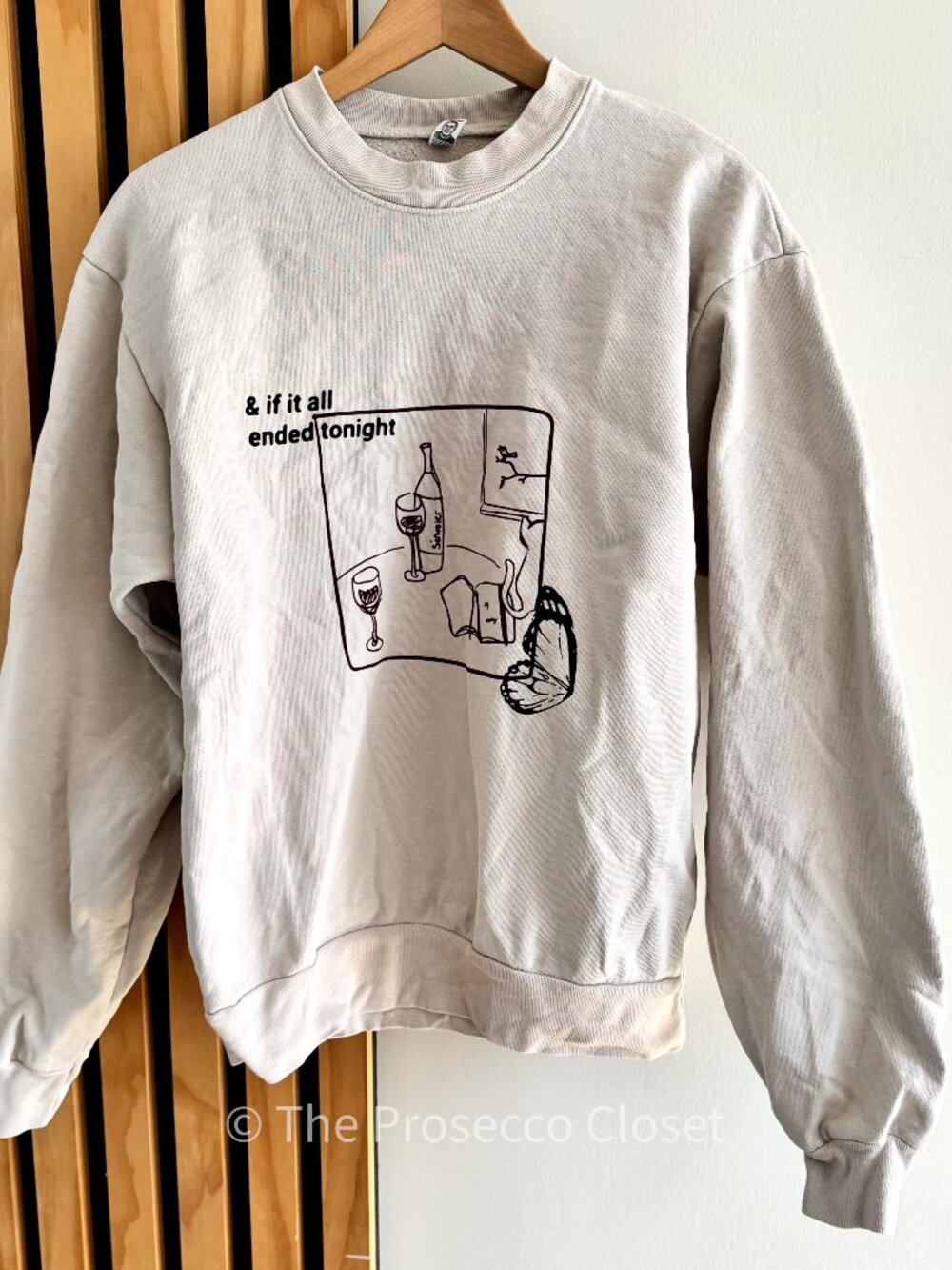 S'envoler Studio At Least We Fell In Love Men's Crewneck Sweatshirt (S)